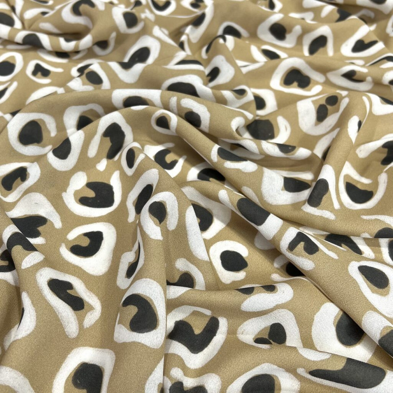 CREPE DE VISCOSE ANIMAL PRINT